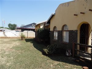 3 Bed House in Sunset View