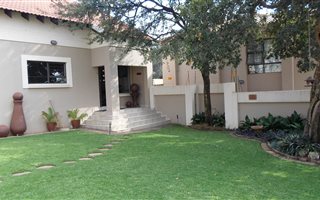 4 Bedroom House in Boschdal