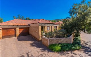 3 Bedroom House in Pinehaven