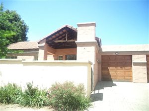2 Bed Townhouse in Faerie Glen