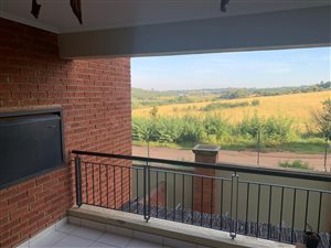 2 Bed Apartment in Sunninghill