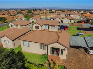 3 Bedroom Townhouse in Southcrest