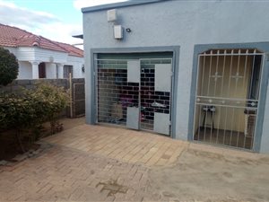 2 Bed House in Seshego