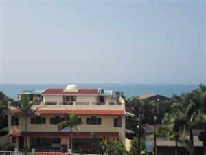 5 Bed House in Blythedale Beach
