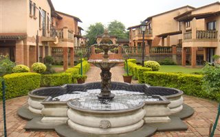 2 Bedroom Duplex in Plantations