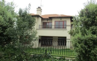 5 Bedroom House in Aspen Hills