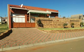 3 Bedroom House in Leachville
