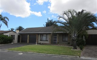 4 Bedroom House in Panorama