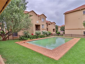 2 Bed Apartment in Pomona