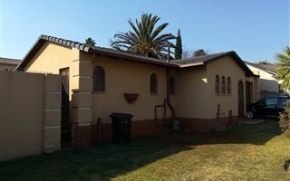 4 Bedroom House in Leachville