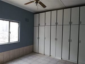 3 Bed House in Newlands East