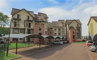 2 Bedroom Apartment in Montana Gardens