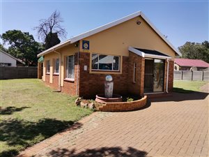 3 Bed House in Paul Krugers Resort
