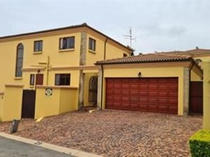 3 Bed Cluster in Witkoppen