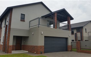 3 Bedroom House in Zambezi Manor Estate
