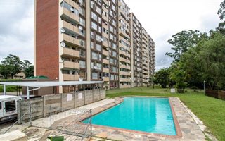 2 Bedroom Apartment in Pinetown Central