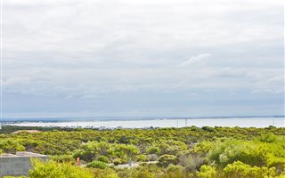 660 m² Land available in Struisbaai