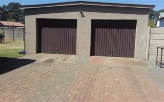 3 Bedroom House in Mineralia