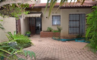 3 Bedroom House in President Ridge
