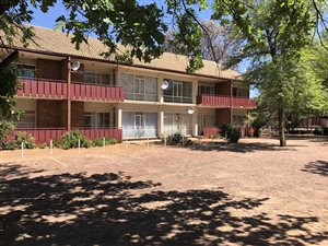 2 Bed Apartment in Universitas