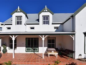 3 Bedroom House in La Pastorale