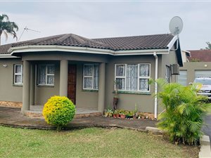 6 Bed House in Verulam