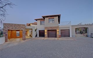 4 Bedroom House in Wapadrand