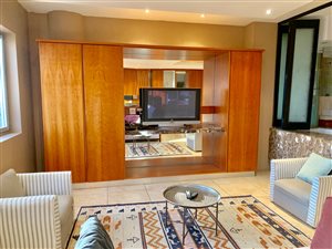 1 Bed Apartment in Newtown