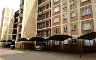 2 Bedroom Townhouse in Karen Park