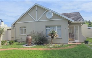 4 Bedroom House in Tableview