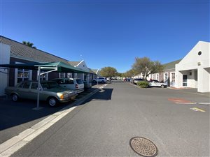 96 m² Commercial space in Milnerton