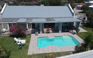 3 Bedroom House in Bowtie