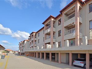 1 Bed Apartment in Constantia Kloof