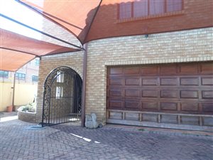 4 Bed House in Southcrest