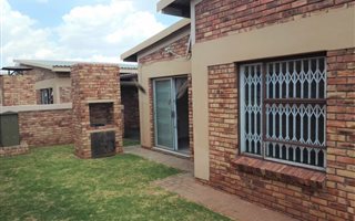 2 Bedroom Townhouse in Staalrus