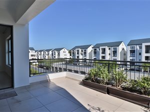 2 Bed Apartment in De Velde