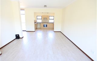 2 Bedroom Apartment in Jackal Creek Golf Estate