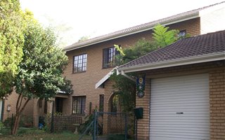 3 Bedroom Duplex in Prestbury