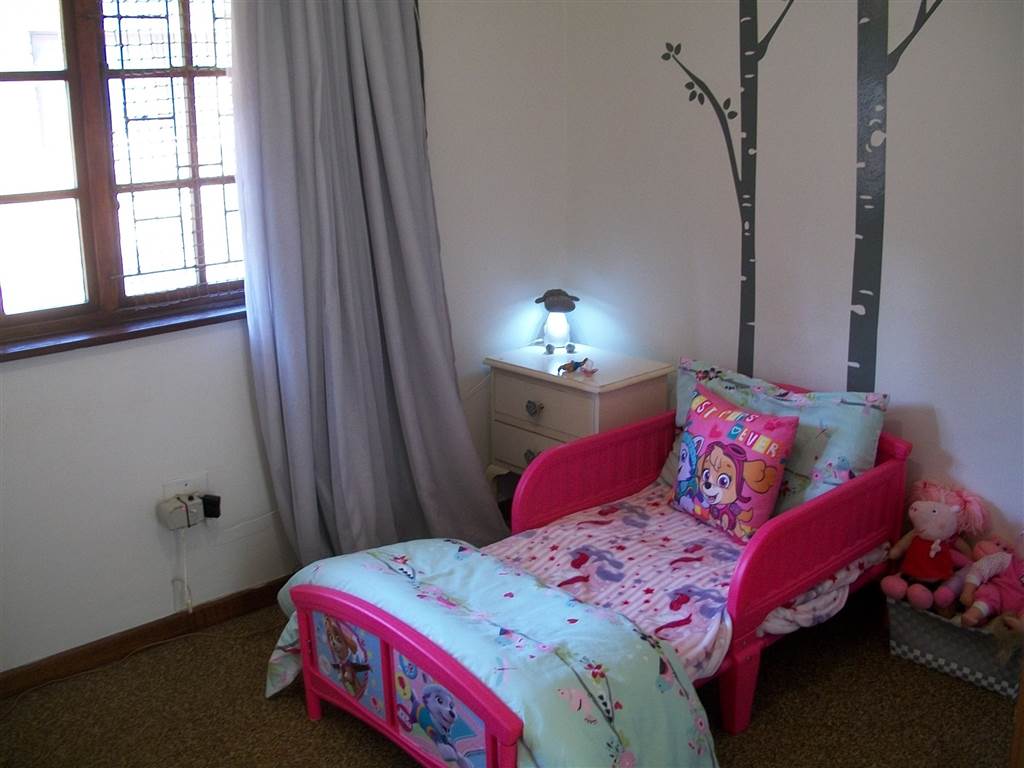 3 Bedroom Duplex in Prestbury photo number 13