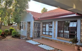 3 Bedroom House in Doornpoort and surrounds