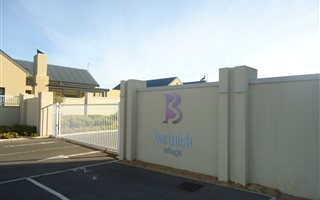 2 Bedroom Apartment in Buh Rein Estate