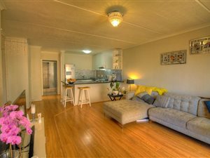 2 Bed Apartment in West Beach
