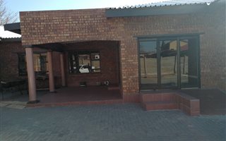 600 m² Office Space in Homestead