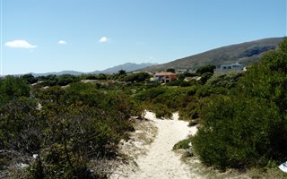 892 m² Land available in Hawston