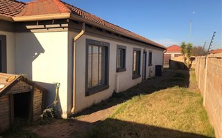 2 Bedroom House in Rayton