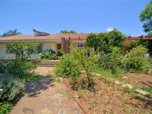 3 Bedroom House in Franklin Roosevelt Park