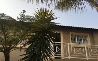2 Bedroom Flat in Moreleta Park