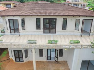 4 Bed House in Seaward Estates