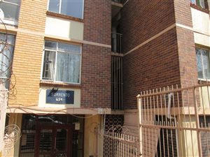 1 Bed Apartment in Arcadia