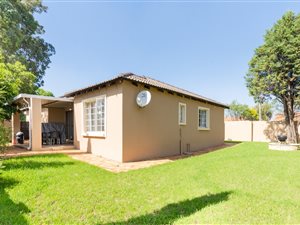3 Bed Townhouse in Honeydew Manor